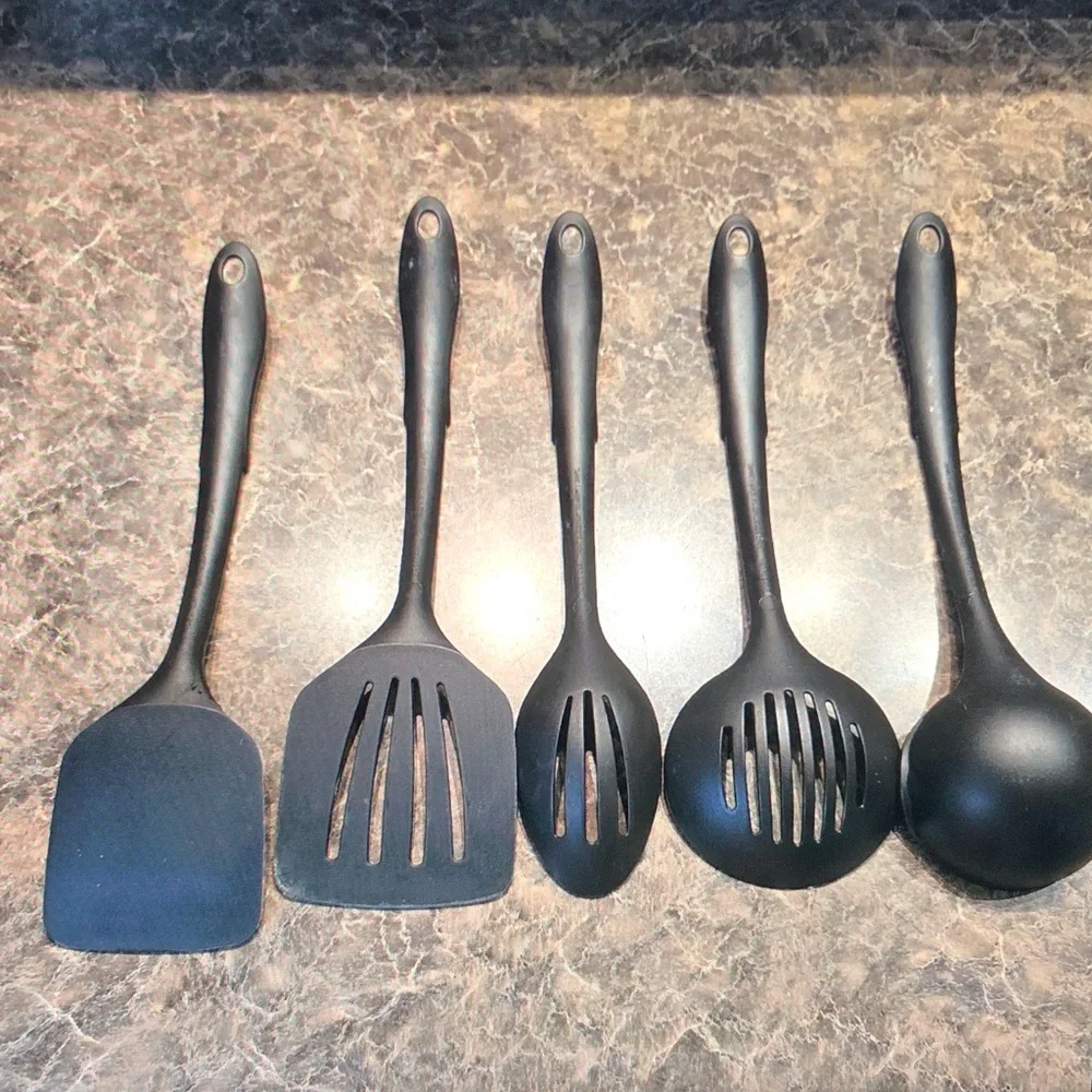 5-Piece Black Nylon Kitchen Utensil Set